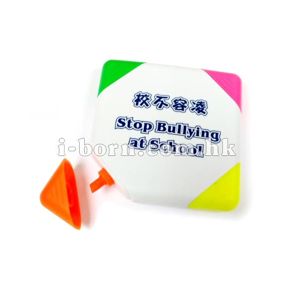 產品：4色螢光筆