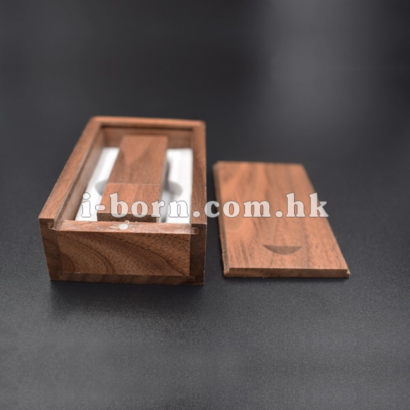產品：木製盒包裝